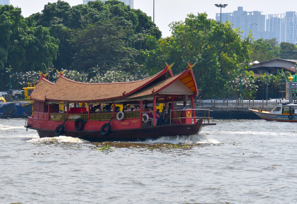 Dette billede har en tom ALT-egenskab (billedbeskrivelse). Filnavnet er floden-chao-phraya2-bangkok.jpg